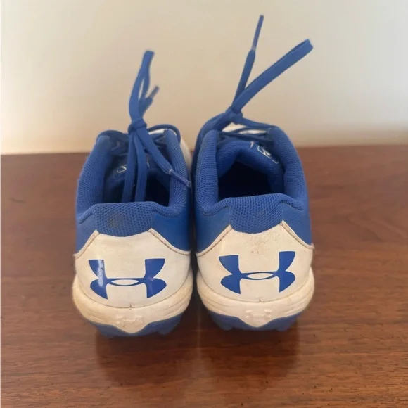 Under Armour Baseball Cleats - Picture 3 of 4